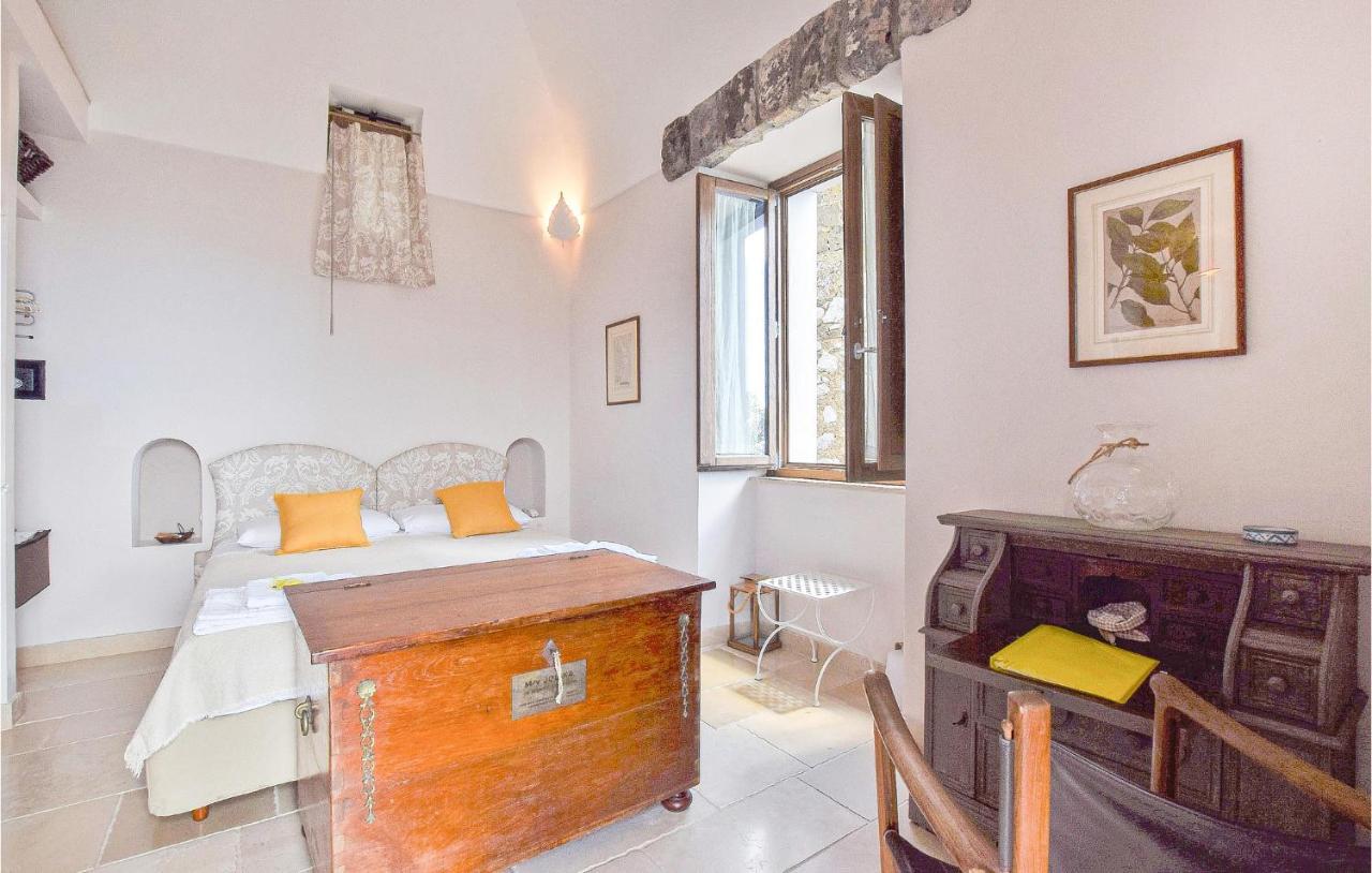 Cozy Apartment In Massa Lubrense Luaran gambar