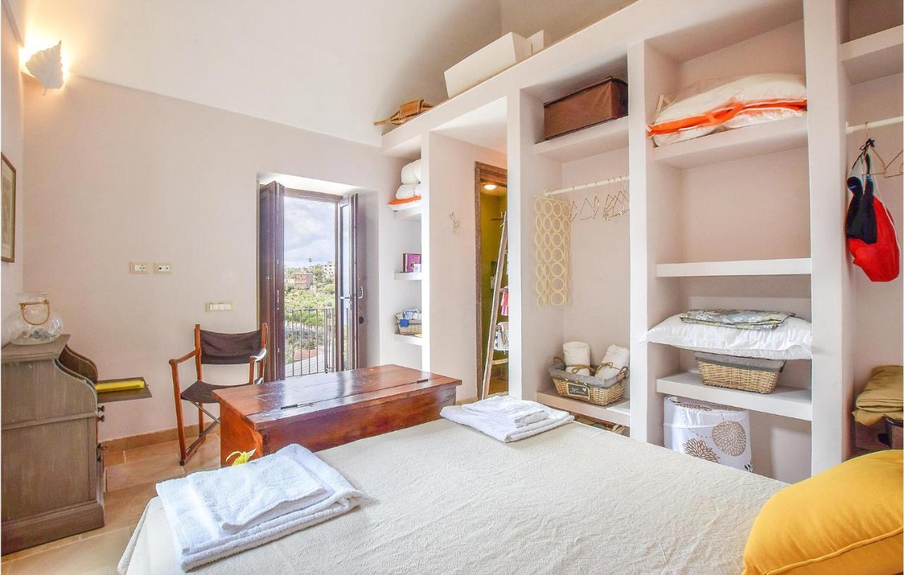 Cozy Apartment In Massa Lubrense Luaran gambar